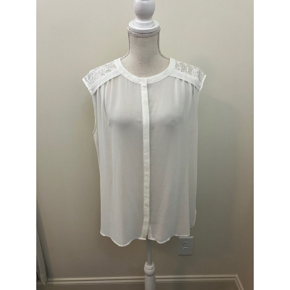 Pleione White Sleeveless Crochet Yoke Blouse